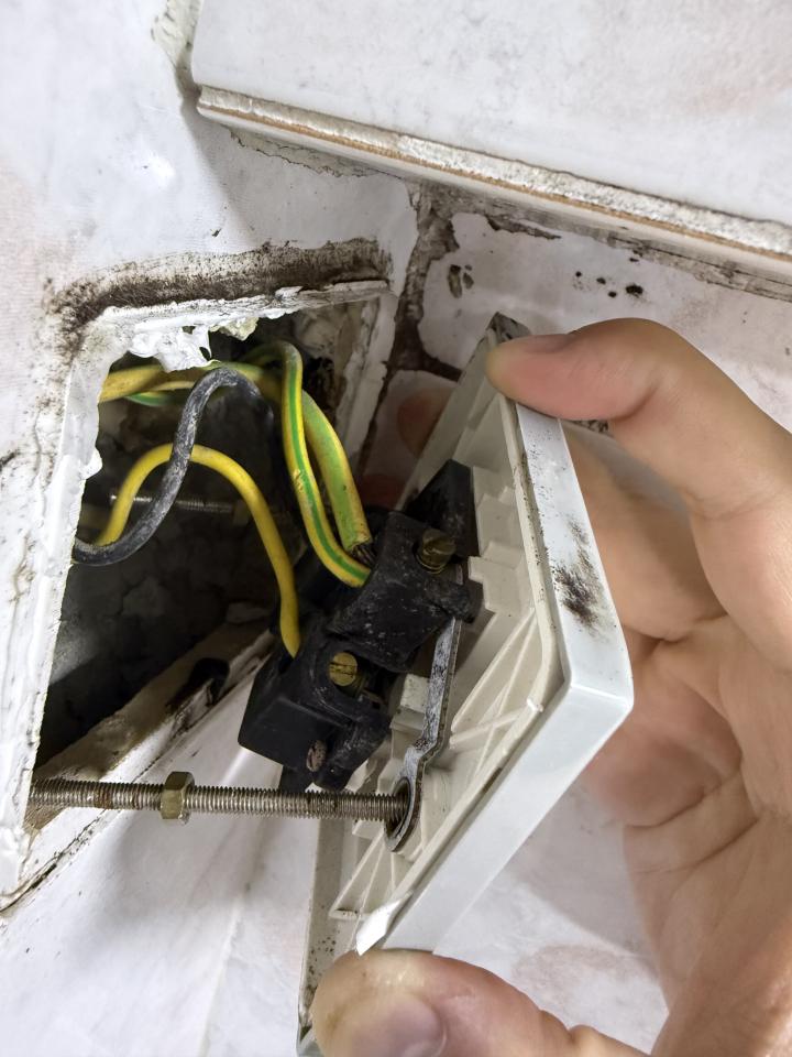 電工工作照片