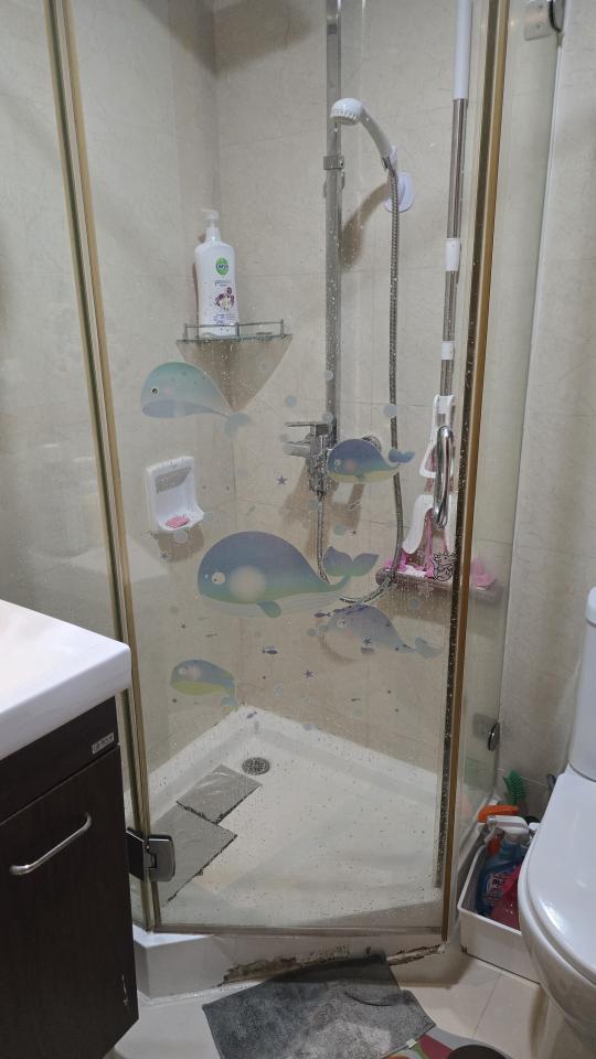 浴室裝修工作照片