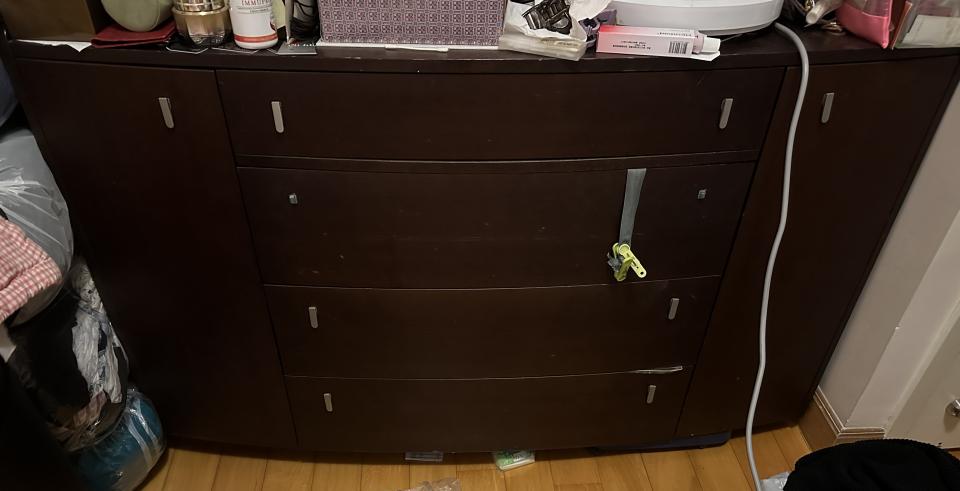 傢俬維修工作照片