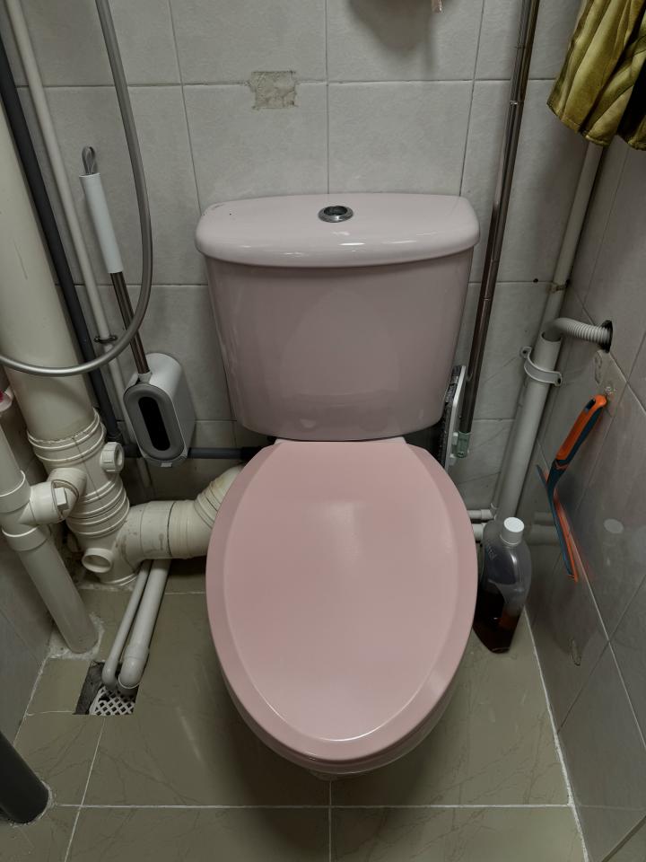 馬桶安裝工作照片