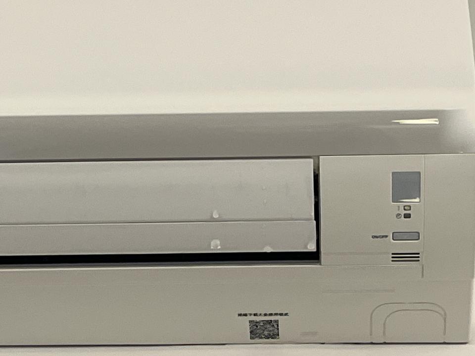 冷氣維修工作照片