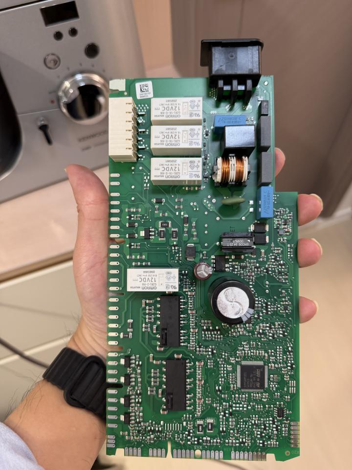 洗碗機安裝工作照片