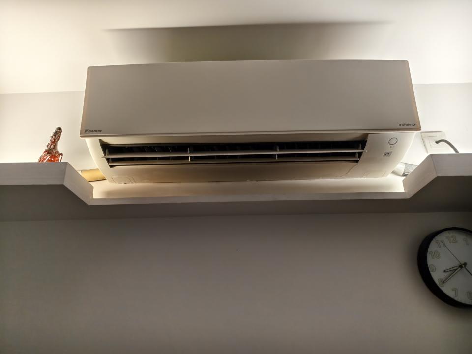 冷氣維修工作照片