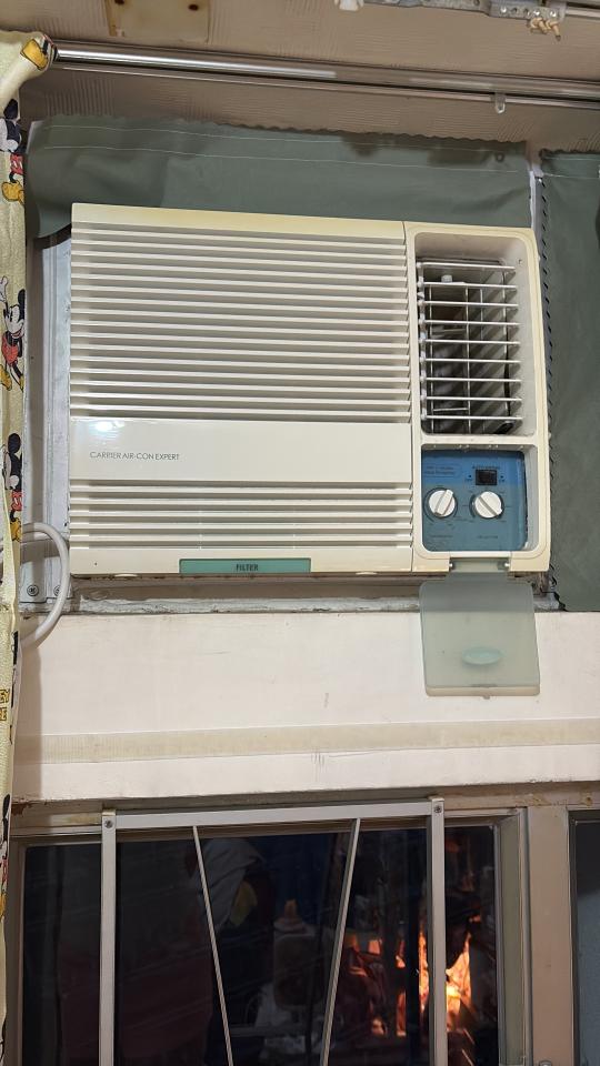 冷氣維修工作照片