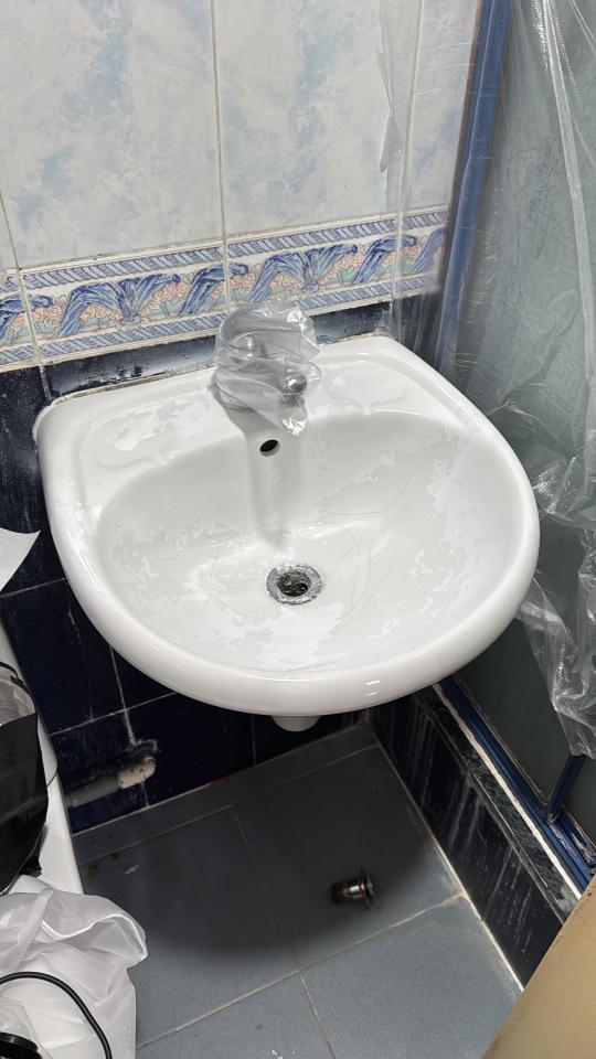 洗手盆安裝工作照片