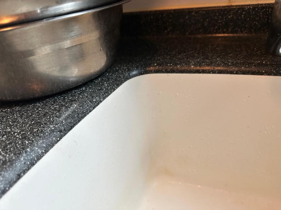 廚房鋅盤安裝工作照片