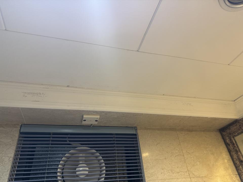 天花工程工作照片