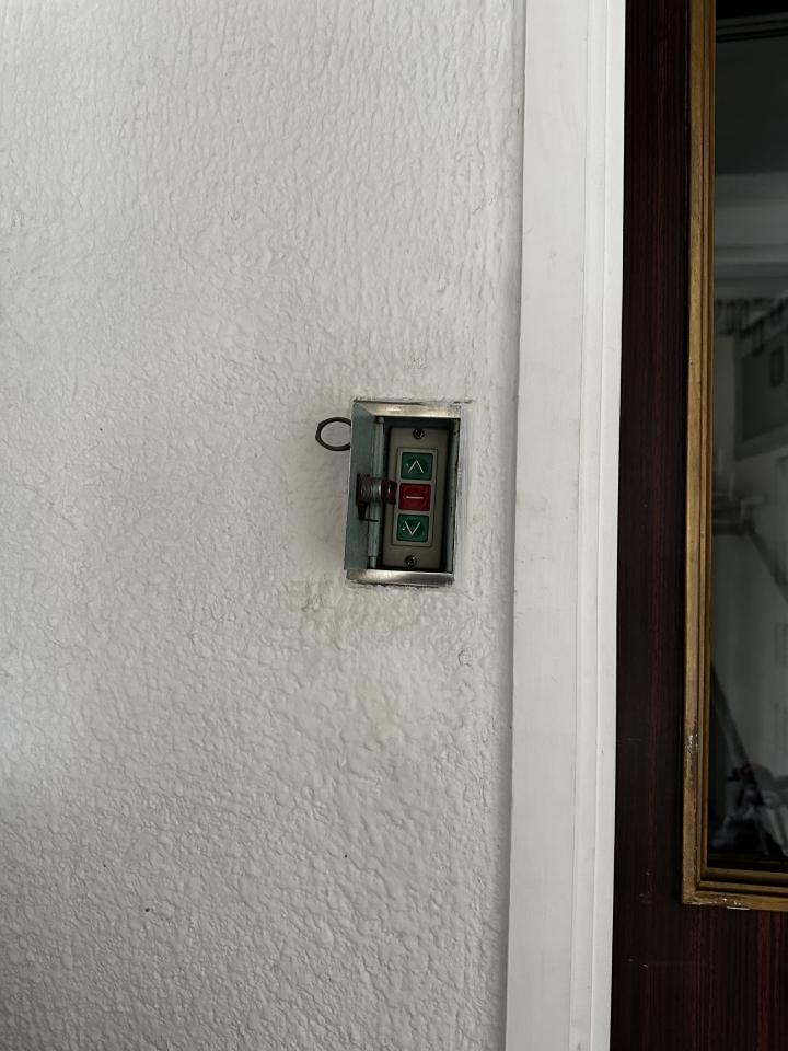 Roller shutter repairJob photo