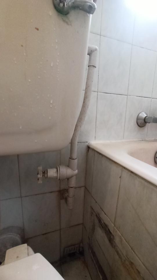 Toilet Installation & RepairJob photo