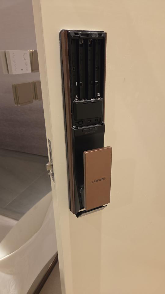 LocksmithJob photo