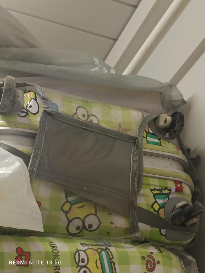 行李箱維修工作照片