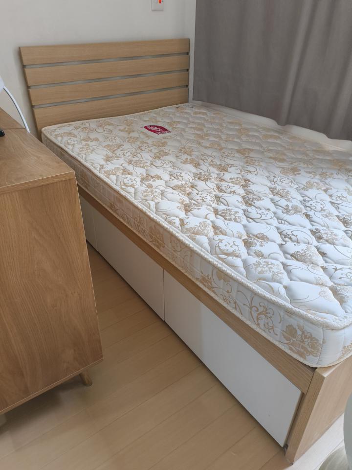 傢俬回收工作照片