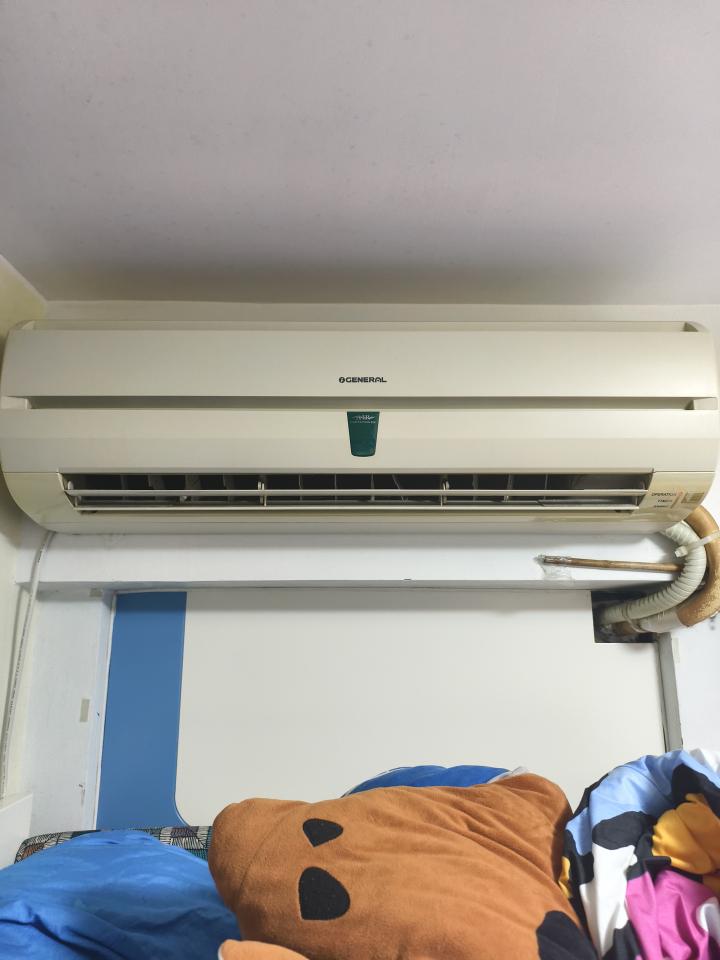 冷氣維修工作照片