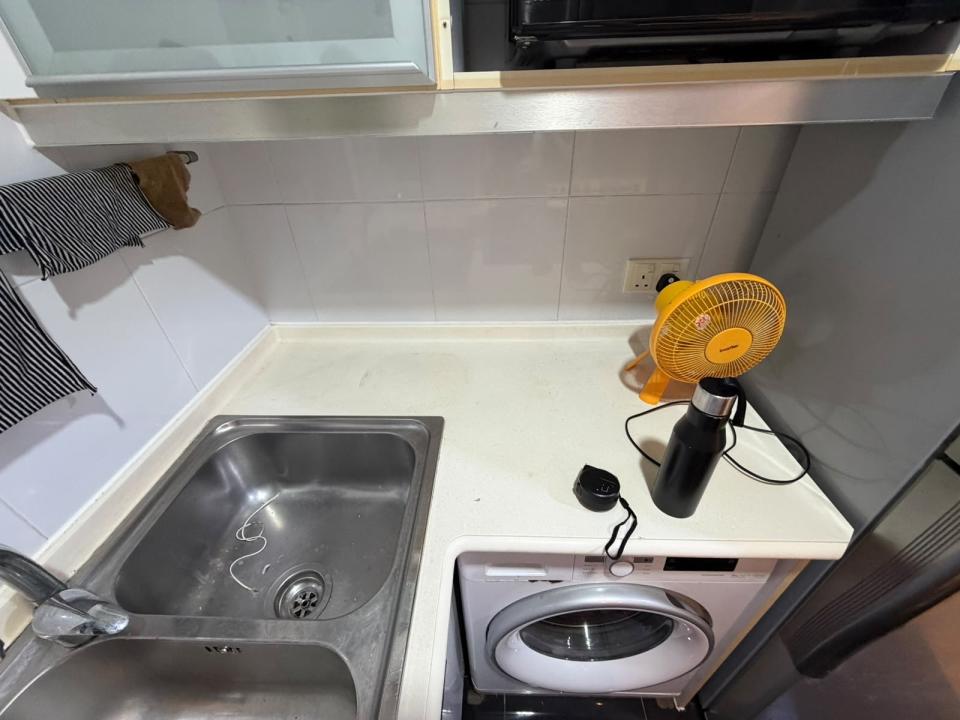 牆紙工程工作照片