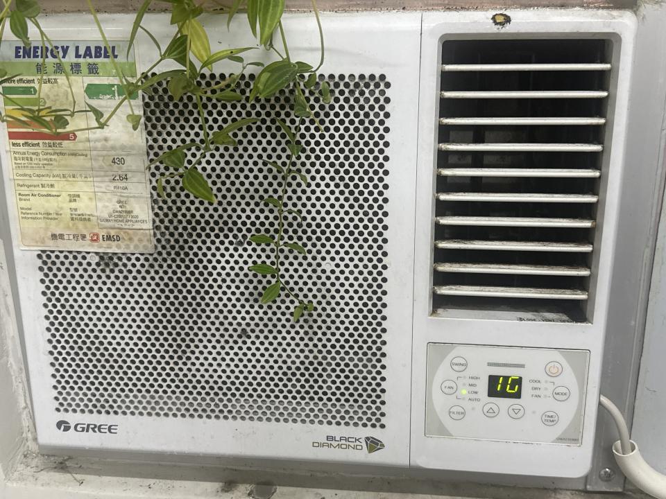 冷氣維修工作照片