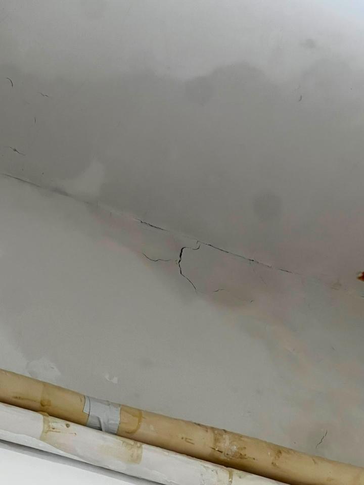 天花工程工作照片