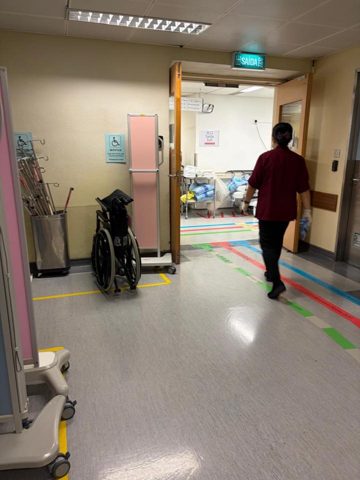 Automatic DoorJob photo