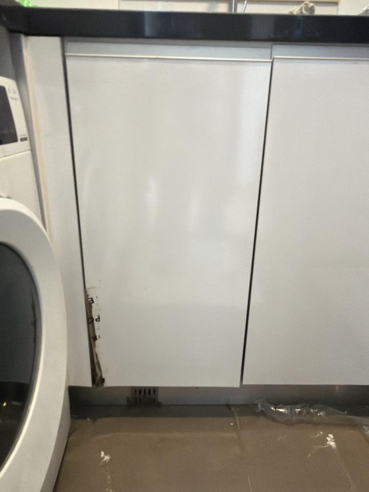 Furniture RepairJob photo