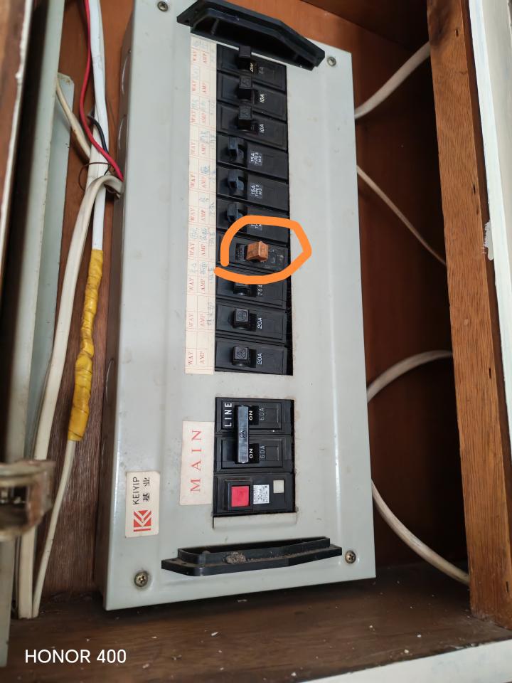 電工工作照片