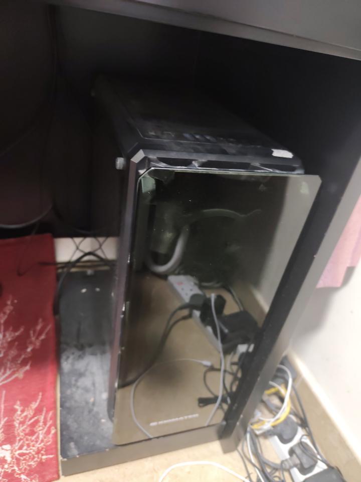 電腦維修工作照片