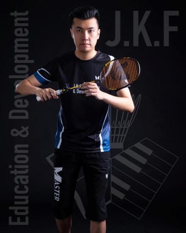 溫哥華🇨🇦國際羽毛球教練🌍🏸️何教練 - 