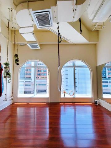 Atelier de Virgo - 3.8-4.6m ceiling height  Atelier de Virgo - 3.8-4.6m ceiling height