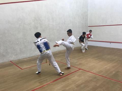 Hei Yeung - 搏擊練習 Hei Yeung - 搏擊練習