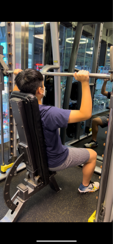 jerry leung - 學生brian 是一個16歲學生,是學校rugby 隊隊員,他媽媽為他希望他減肥,但重量訓練不但能增強他的運動表現,也能有減肥的效果。
        我也教會他一些伸展及放鬆動作,讓他在校隊訓練前後,熱身以及放鬆,預防受傷 jerry leung - 學生brian 是一個16歲學生,是學校rugby 隊隊員,他媽媽為他希望他減肥,但重量訓練不但能增強他的運動表現,也能有減肥的效果。
        我也教會他一些伸展及放鬆動作,讓他在校隊訓練前後,熱身以及放鬆,預防受傷