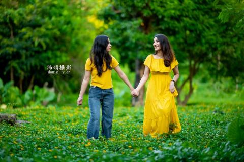 沛碩攝影 - 兩姊妹傳達眼中有你 沛碩攝影 - 兩姊妹傳達眼中有你