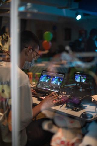 dream travelers film studio - Live-streaming 