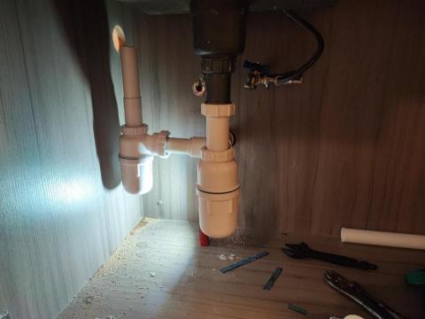 Lun Tam - 加洗衣機來水去水