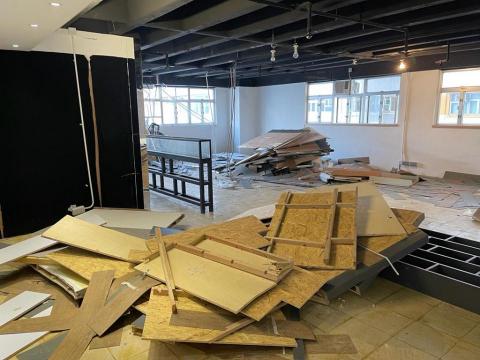 均輝清拆工程公司 - 清拆寫字樓辦公室