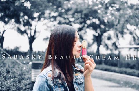 Frances - 美容產品相片拍攝和修圖