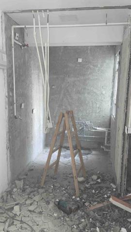 黃師傅 - 菁田邨廚房打拆後