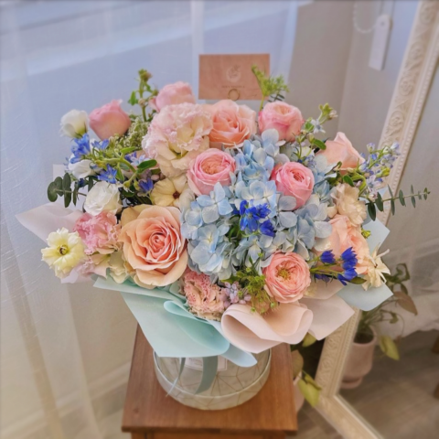 Yuko Lee - 花禮品訂製