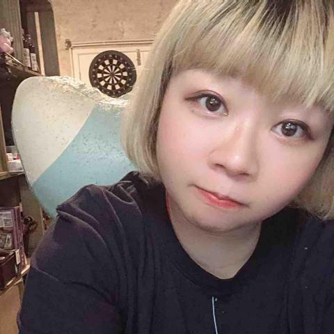 提供打字服務的專家Shan