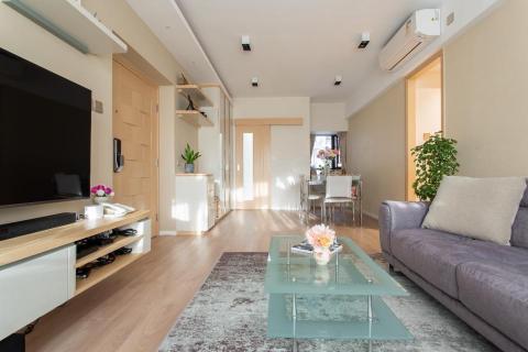 TERRY LAU - 比華利山