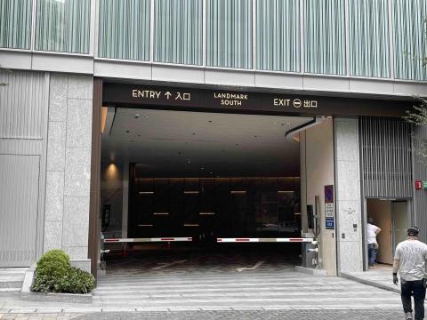 Outer space advertising produc - 