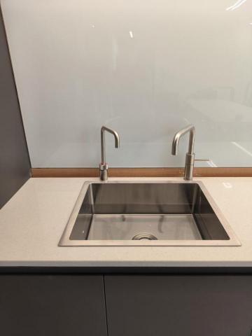 田志祥 - 能出汽水的水龍頭