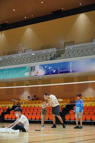 Long sir 私人羽毛球教練 -  Long sir 私人羽毛球教練 -