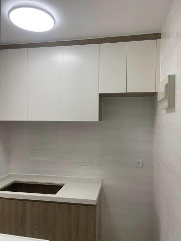 TOMSON LAU - 景明苑起貨