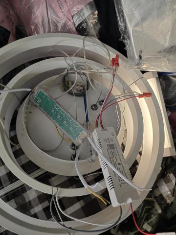 陳護心 - 更換火牛