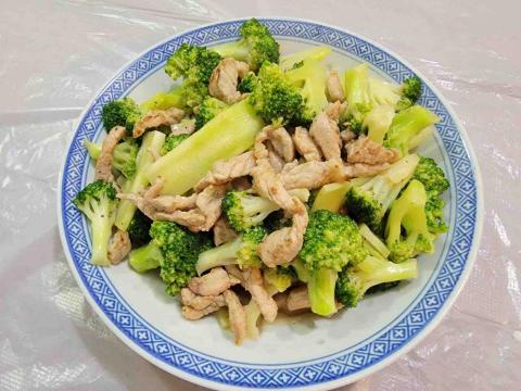 蘇菲 - 西蘭花炒肉絲