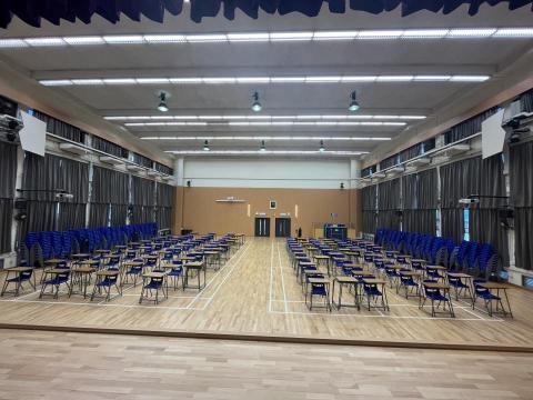 零一機電工程有限公司 - 學校禮堂更換風琴式冷氣 零一機電工程有限公司 - 學校禮堂更換風琴式冷氣
