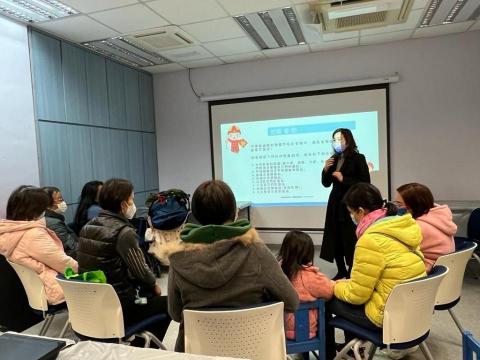 Sarah Chan - 為社區中心分享營養講座 Sarah Chan - 為社區中心分享營養講座