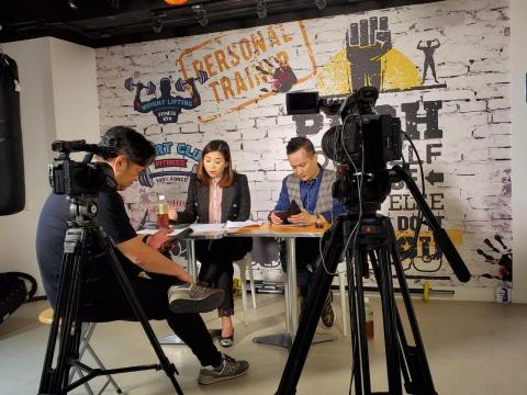 Sarah Chan - 被線上運動平台邀請做嘉賓主持分享運動營養飲食 Sarah Chan - 被線上運動平台邀請做嘉賓主持分享運動營養飲食