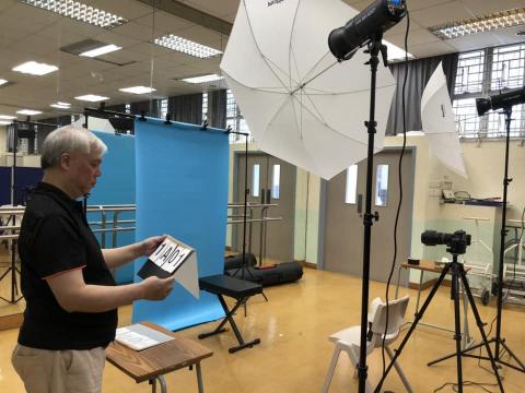CANTONBROS - Student ID Photography Setup (taking over 300-600 students/day )