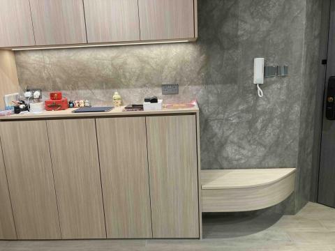 優匠設計工程有限公司 - 客廳櫃（現場度尺造）