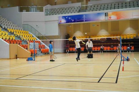 Long sir 私人羽毛球教練 -  Long sir 私人羽毛球教練 -