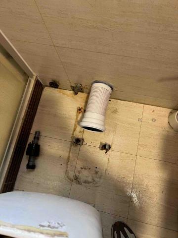 卓慧創建工程 - 更換廁所風琴喉美國福瑪 卓慧創建工程 - 更換廁所風琴喉美國福瑪